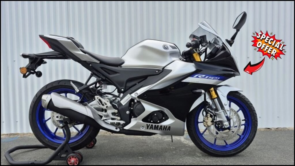 Yamaha R15 V5